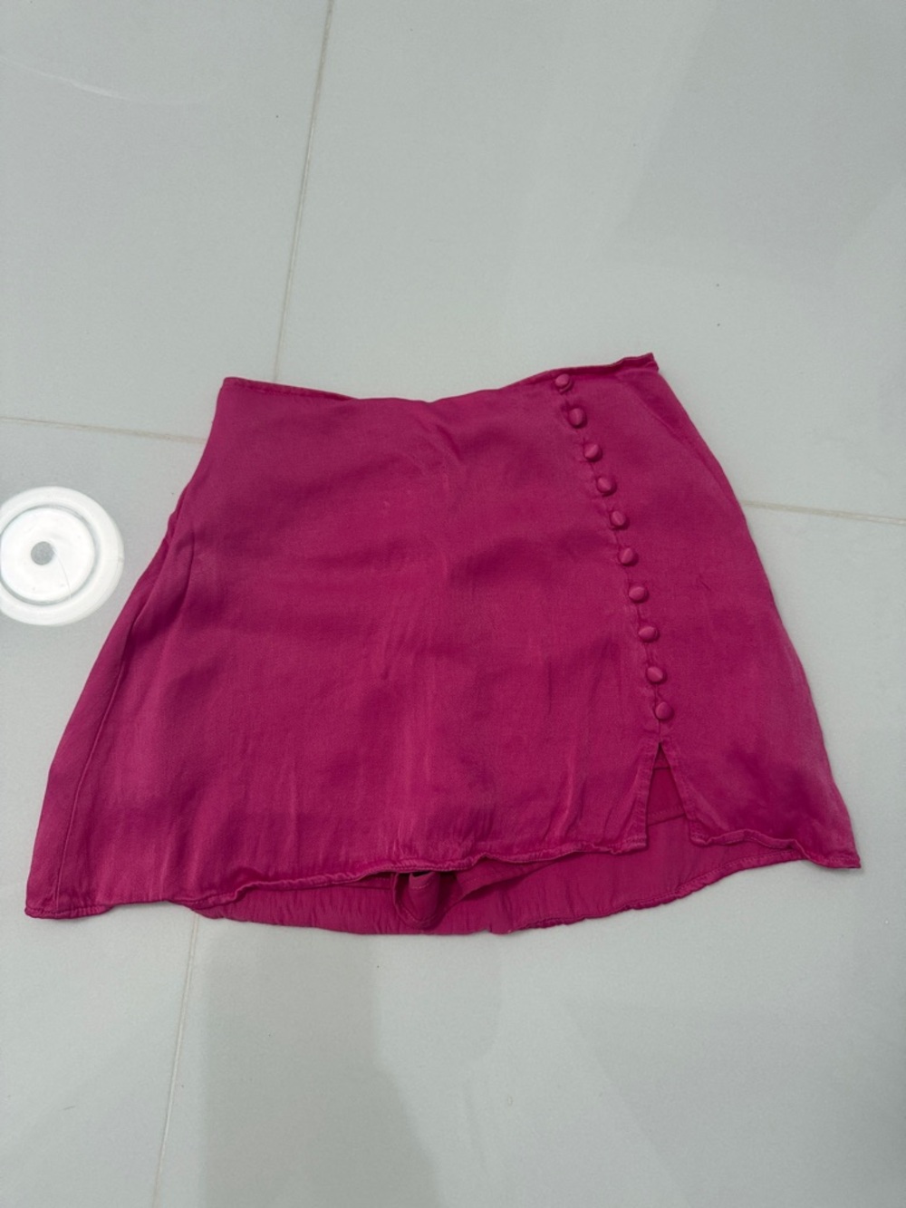 Zara pink Button-Front Mini Skirt
1165/338/620